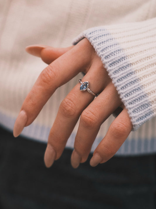 Каблучка S925 Срібна Каблучка - Погляд Королеви - Kashimir.me Taton.shop