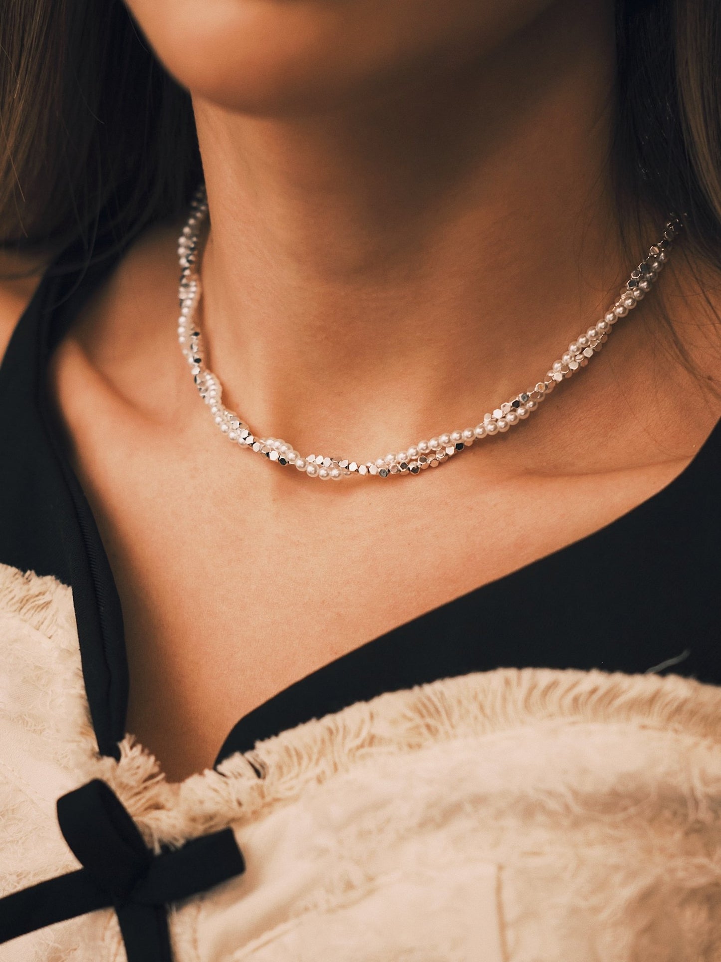 Підвіска Двошарове переплетене кольє - чокер з перлинами, посріблене - ретро мінімалізм - Kashimir.me Taton.shop