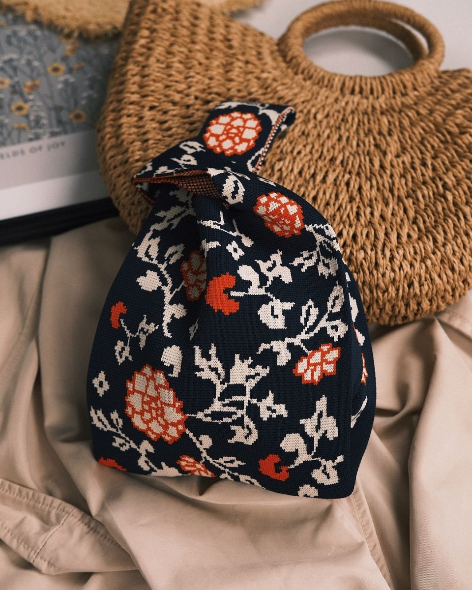 Bags Сумка Шопер - Яскраві кольори, В'язані Темно синій з квітами - Kashket.me Taton.shop