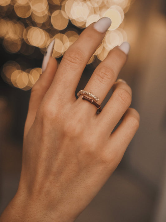 Каблучка з бордовою смолою та розсипом камінчиків, золоте покриття, регульований розмір ✨💍 З регулюванням - Kashimir.me Taton.shop