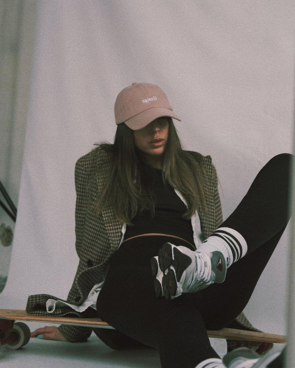 cap Кепка з вишитою назвою відтінку Молочний - Kashket.me Taton.shop