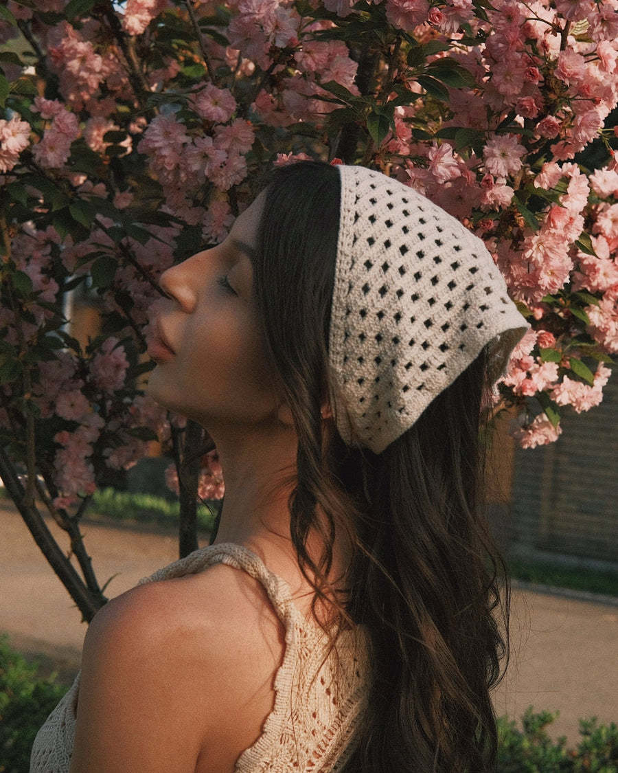 Хустка Бежева вʼязана косинка 🌞 - Kashket.me Taton.shop