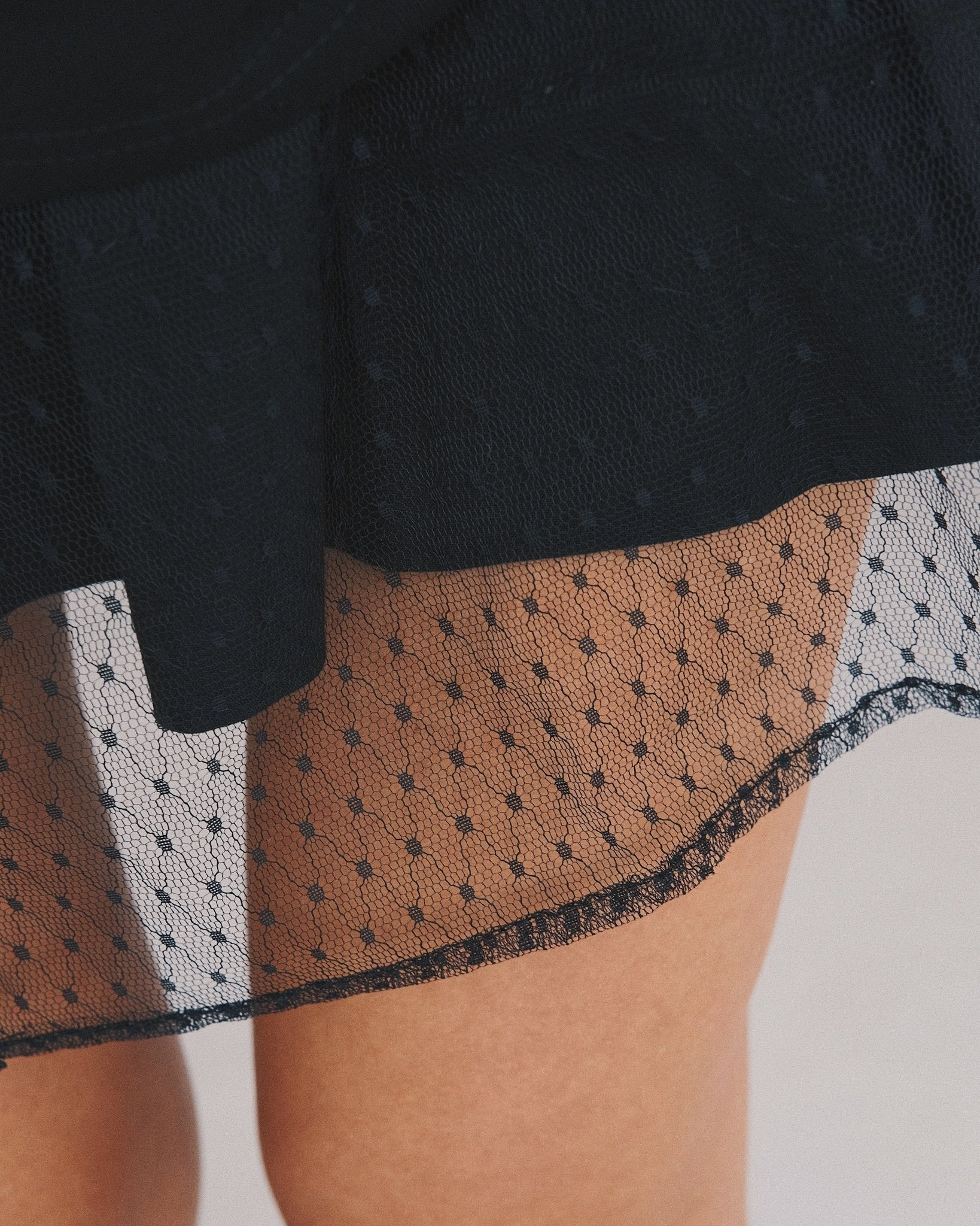 Хустка Фартушок - оверскерт (Mesh Lace Apron) Black Крапка - Kashket.me Taton.shop