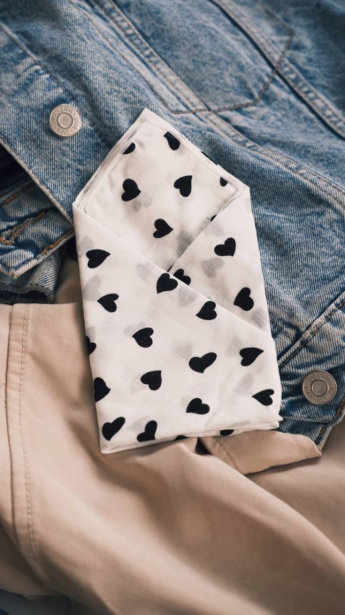 Хустка Косинка хустка Kashket Біла з сердечками - Kashket.me Taton.shop