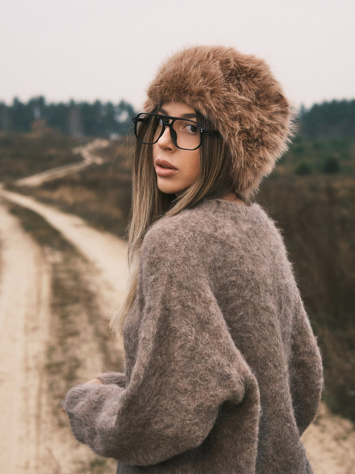 Панама Тепла зимова повʼязка на голову зі штучного хутра 🧣✨ жіноча хутряна повʼязка замість шапки White - Kashket.me Taton.shop