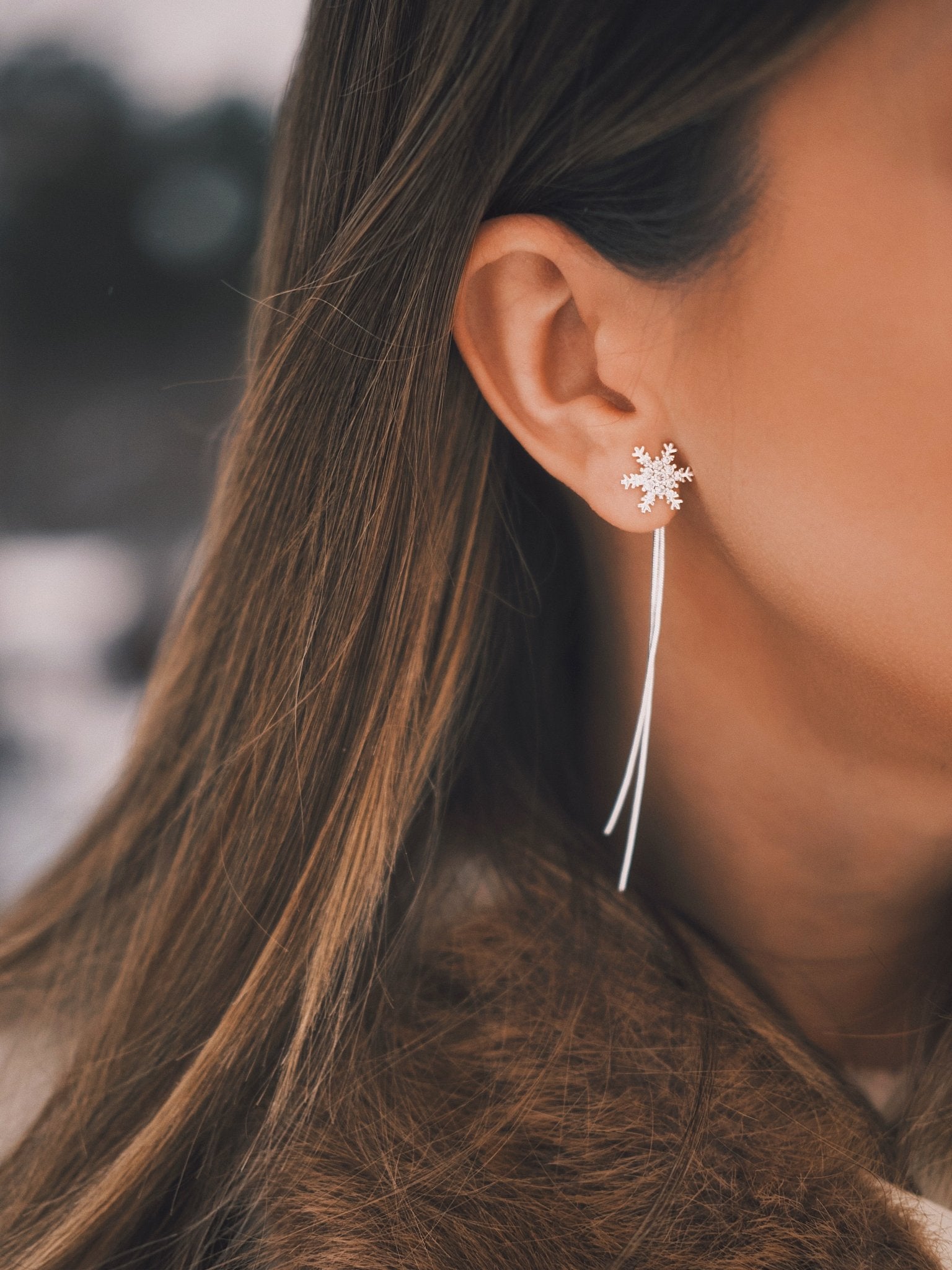 Сережки Сережки - вісюльки «Сніжинка» з камінцями — посріблені ✨ - Kashimir.me Taton.shop