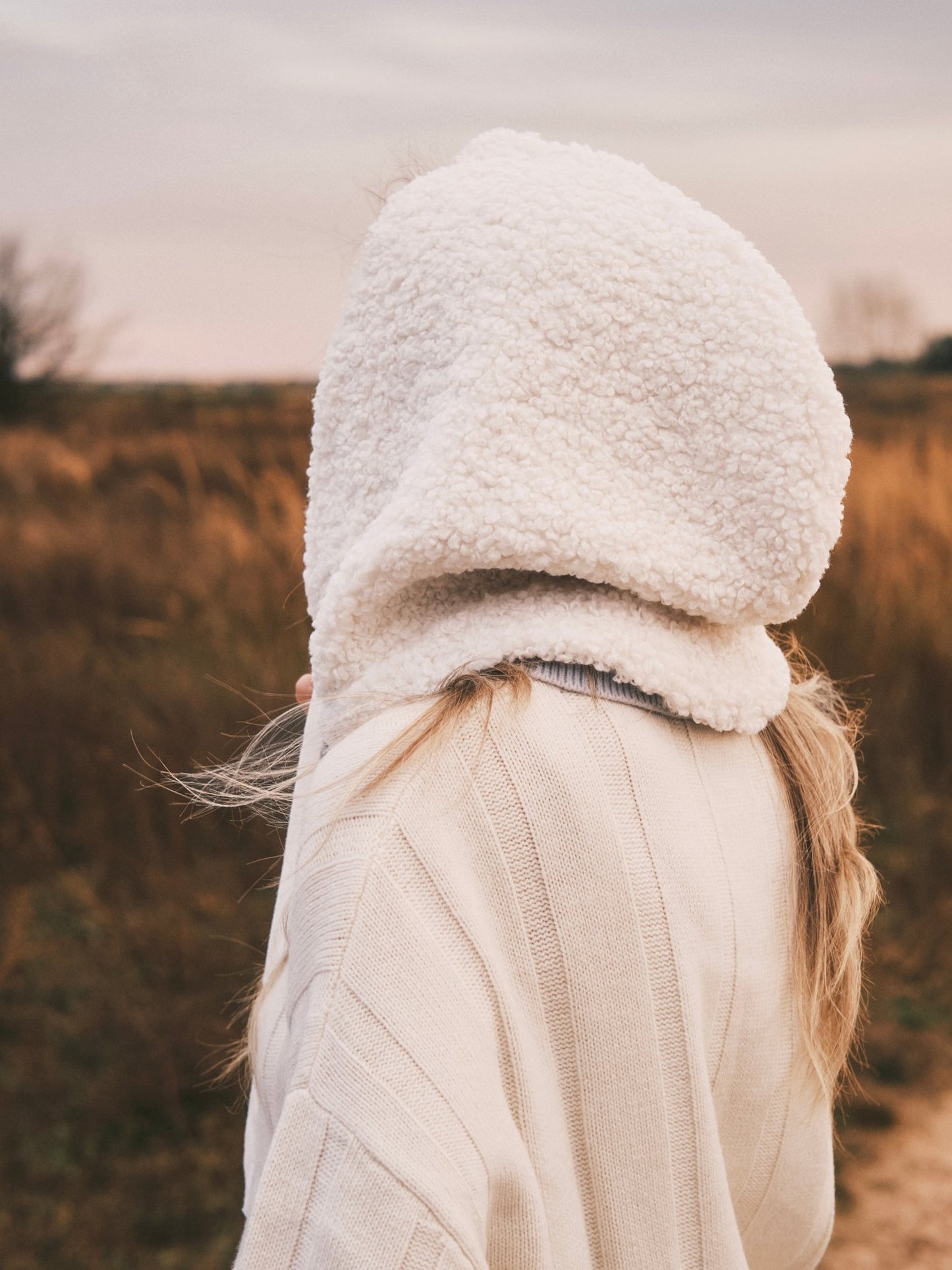 Шапка М’який зимовий капюшон - комір Капор зі штучного хутра White - Kashket.me Taton.shop