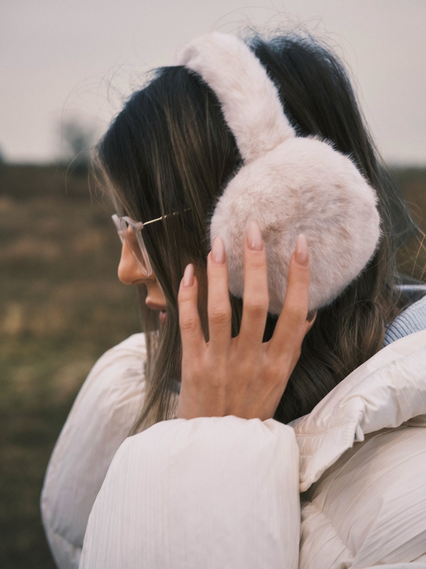 Шапка Теплі зимові хутряні навушники Beige - Kashket.me Taton.shop