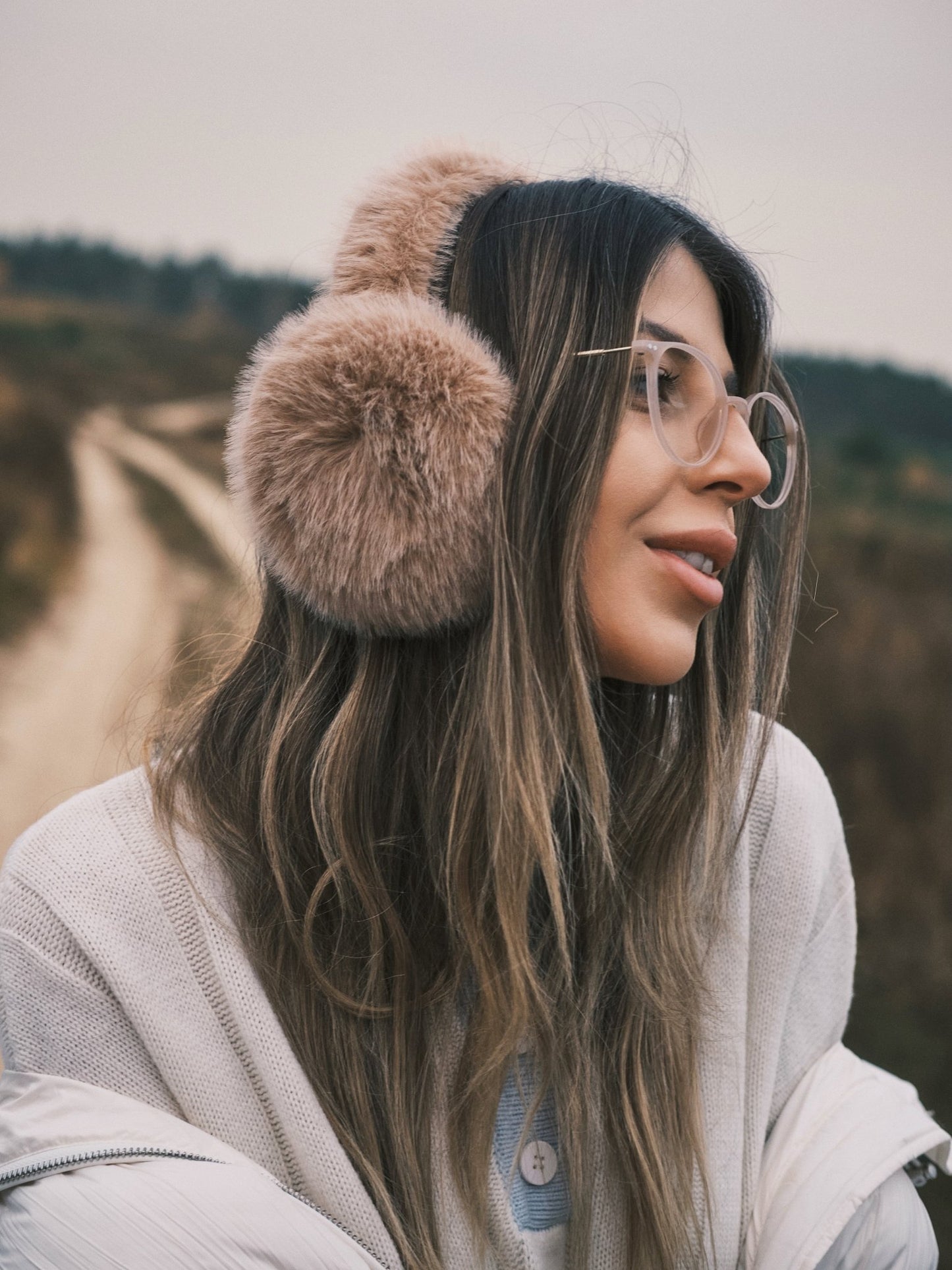 Шапка Теплі зимові хутряні навушники Black - Kashket.me Taton.shop