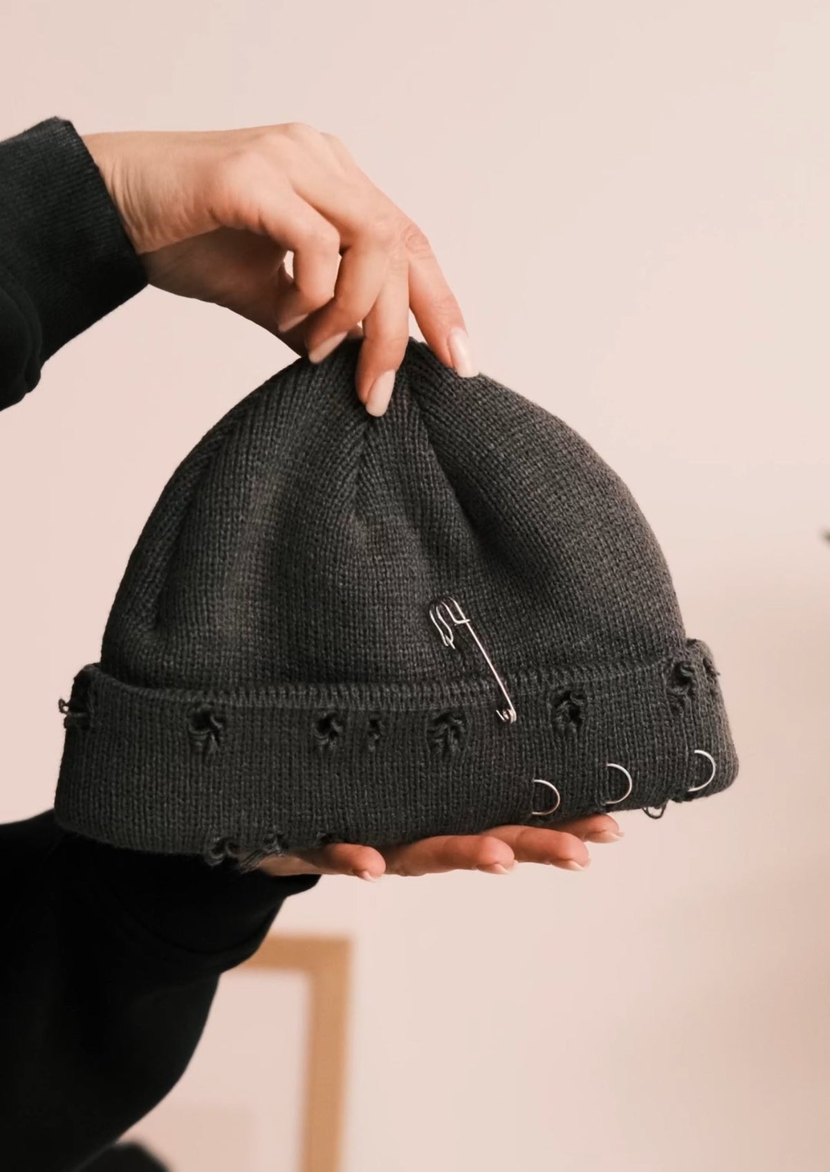 Шапка Шапка з пірсингом Kashket Хакі - Kashket.me Taton.shop