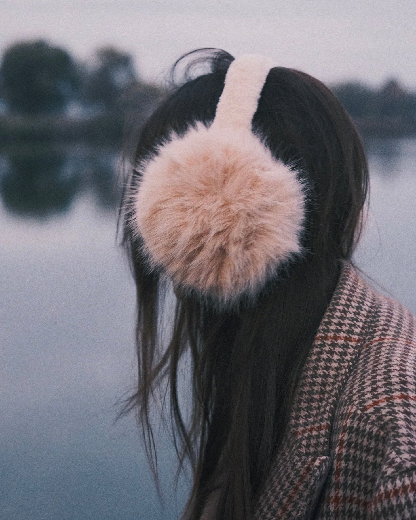 Шапка Зимові теплі пухнасті Навушники - альтернатива шапці Beige - Kashket.me Taton.shop