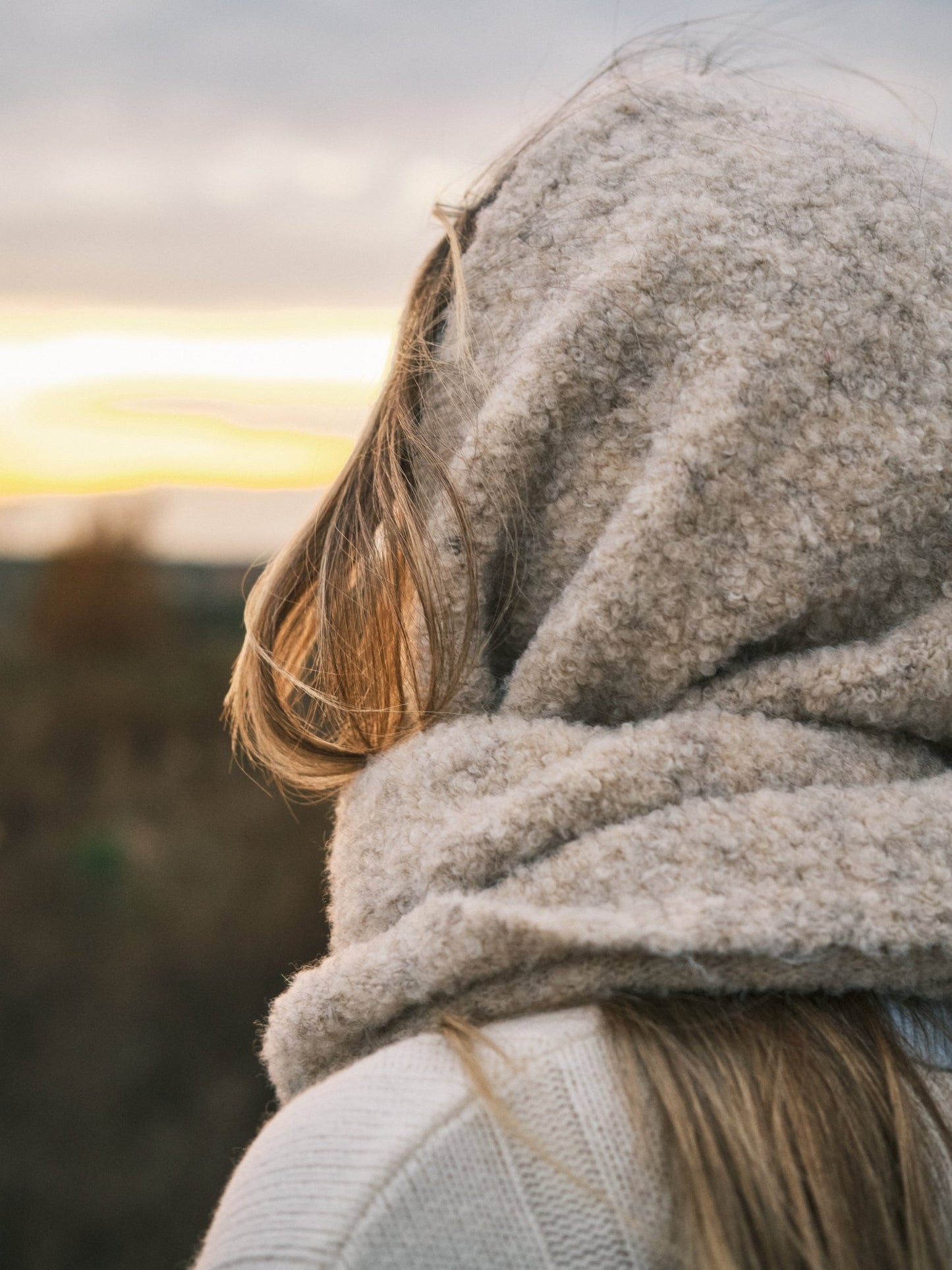 Шарф Теплий зимовий шарф «Обійми тепла» Бежевий - Kashket.me Taton.shop