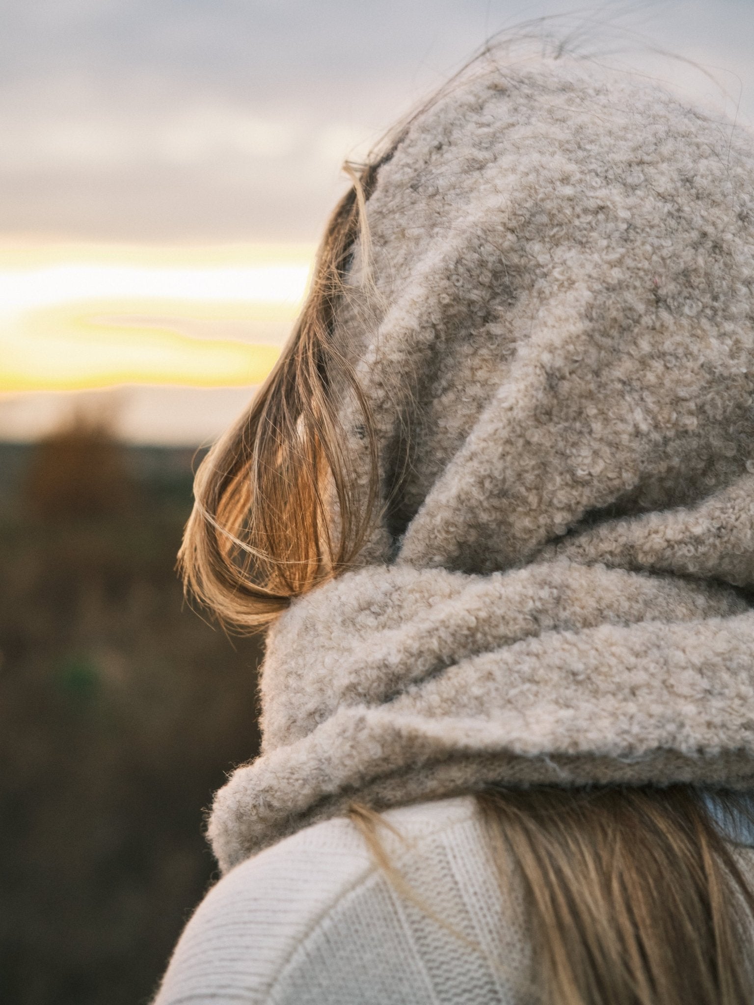 Шарф Теплий зимовий шарф «Обійми тепла» Бежевий - Kashket.me Taton.shop