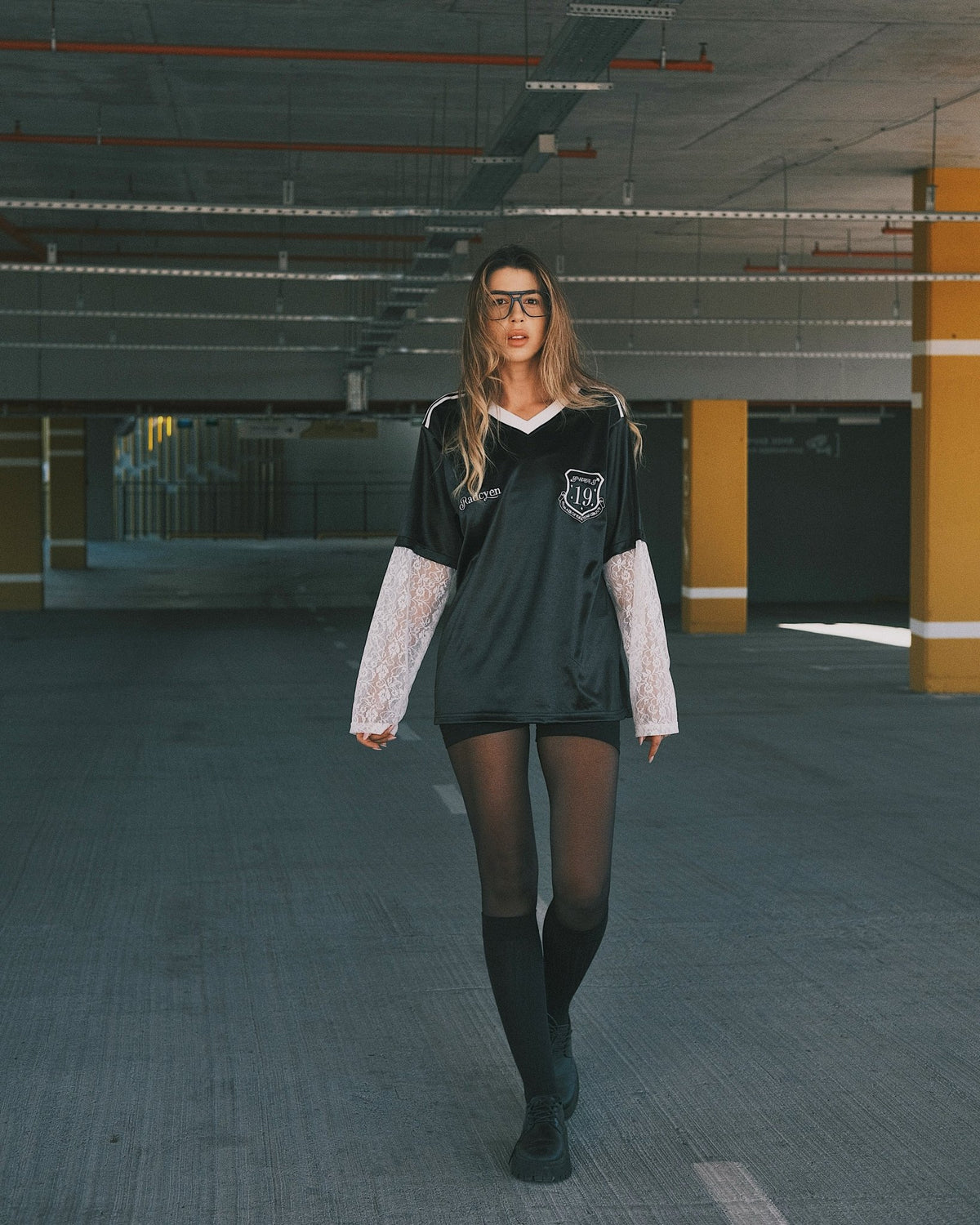T-shirt Спортивна атласна футболка з мереживними рукавами S Black - Tsupkyi (Цупкий) Taton.shop