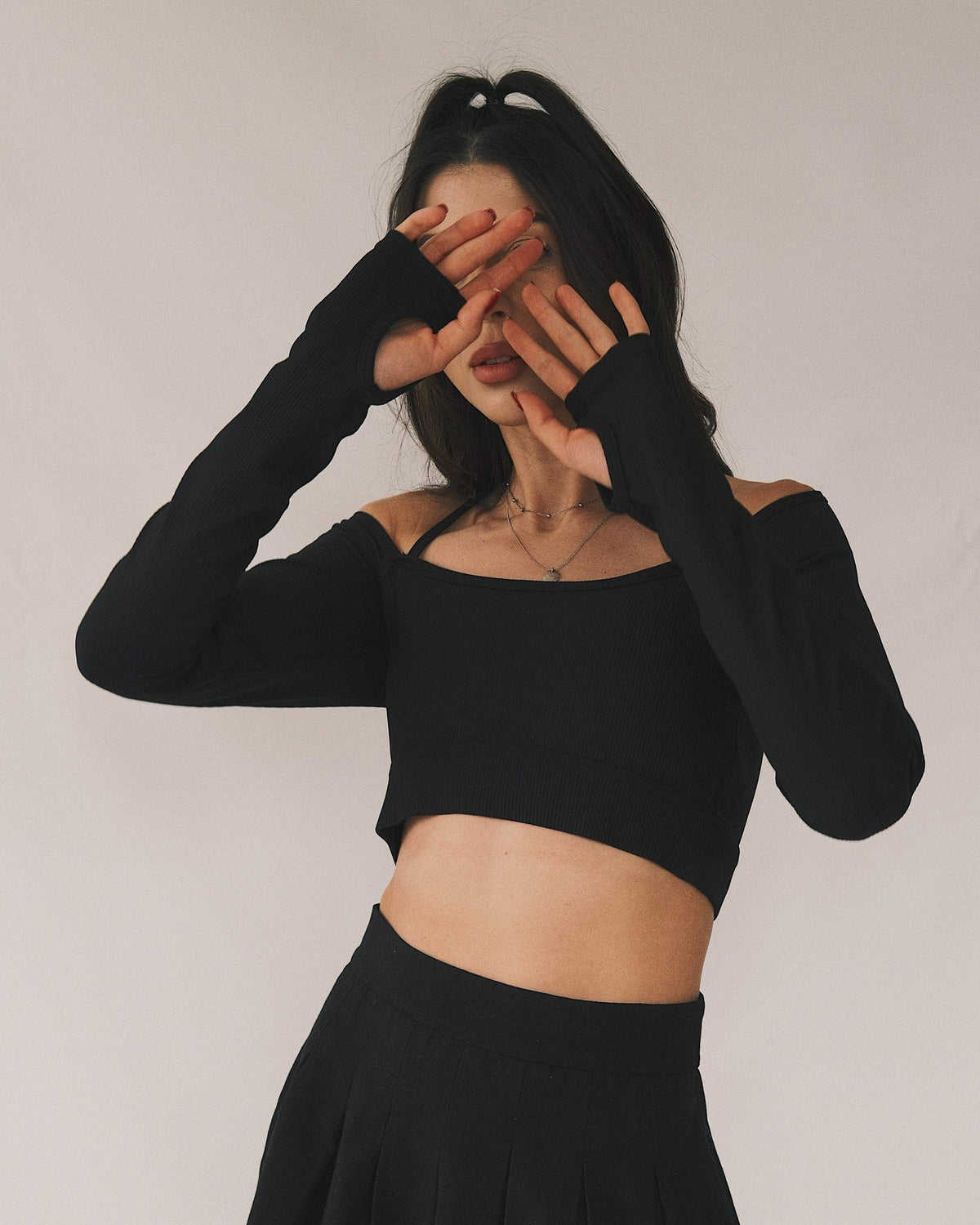 Tops Лонгслів з відкритими плечима Black S - Tsupkyi (Цупкий) Taton.shop