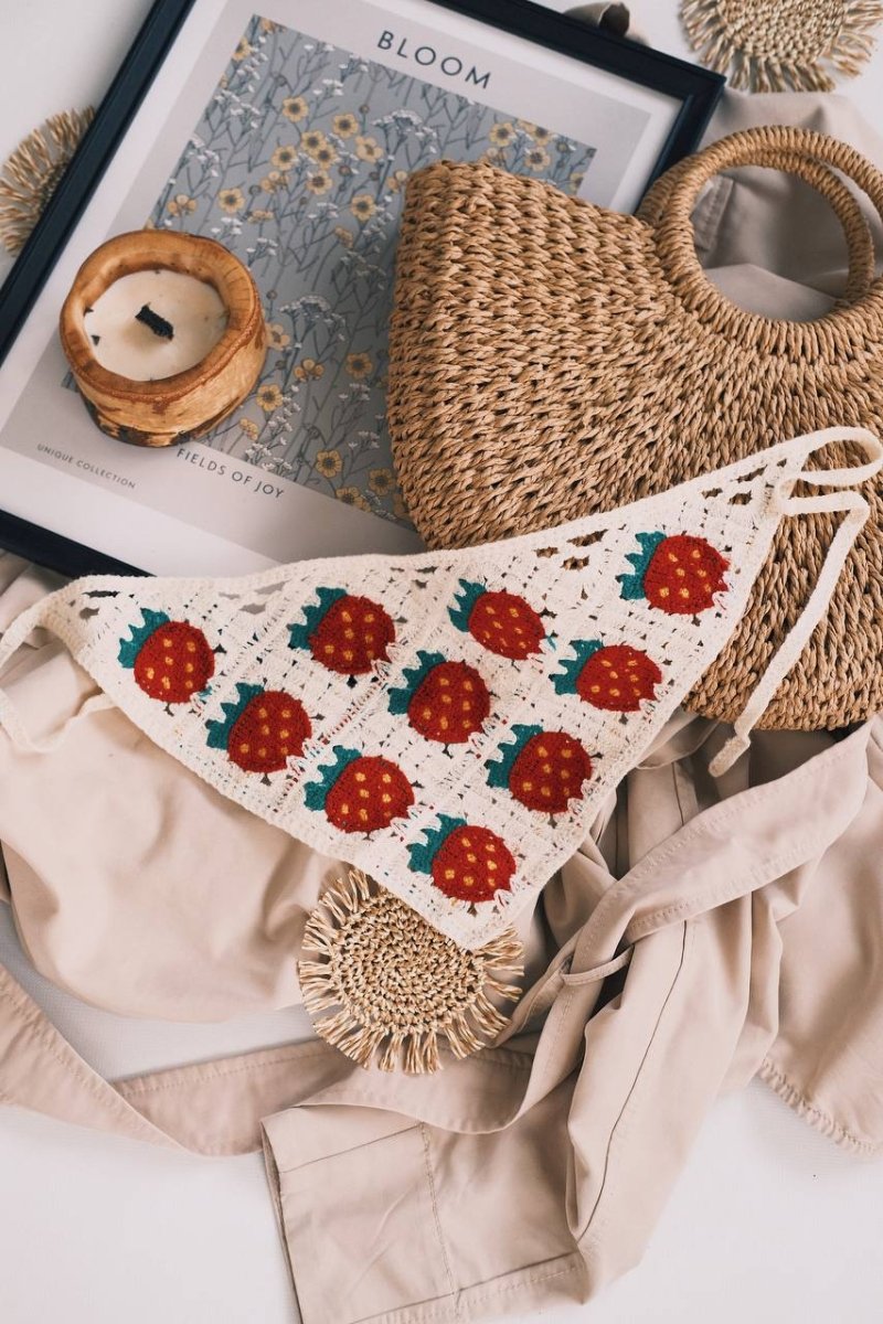 Хустка Вʼязана косинка Полуничка - Kashket.me Taton.shop